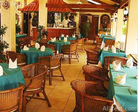 Costabella Tropical Beach Resort 6